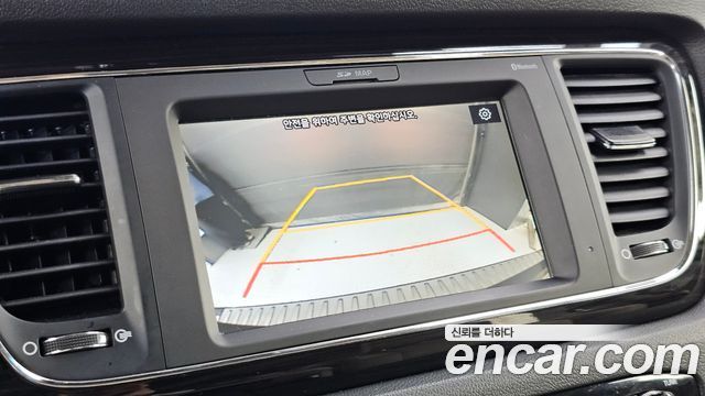 Kia Carnival 9-Seater Prstige 2019 — фото 15
