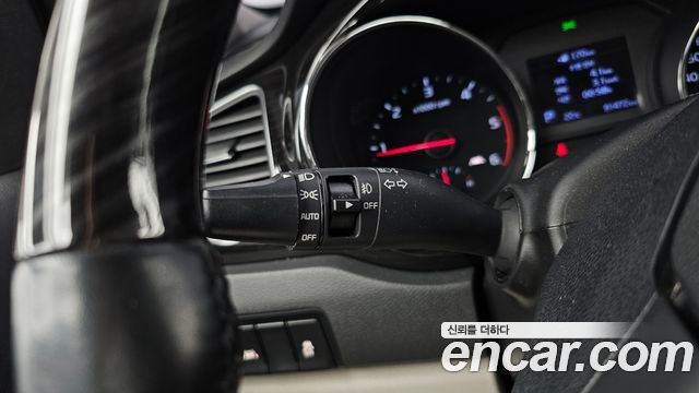 Kia Carnival 9-Seater Prstige 2019 — фото 30