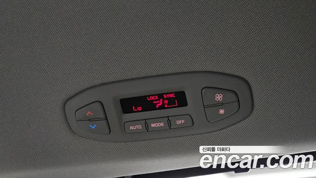 Kia Carnival 9-Seater Prstige 2019 — фото 32