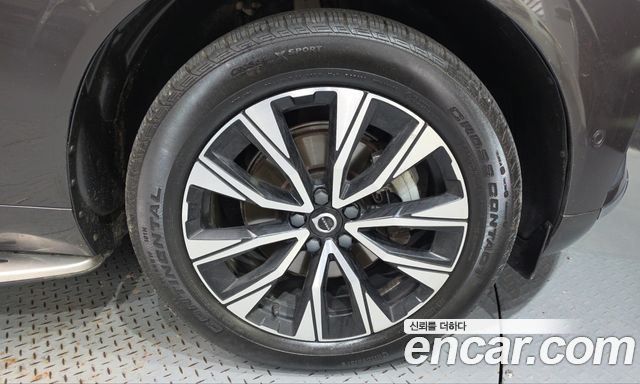 Volvo XC60 (II) B6 Ultimate Bright 2023 — фото 21
