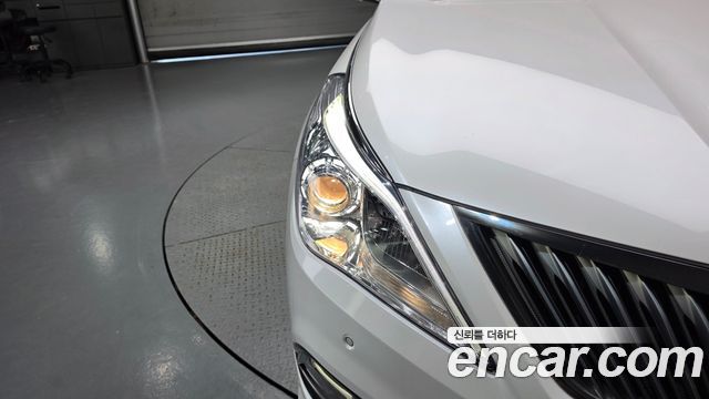 Hyundai Grandeur (HG) HG240 Modern Collection 2017 — фото 22