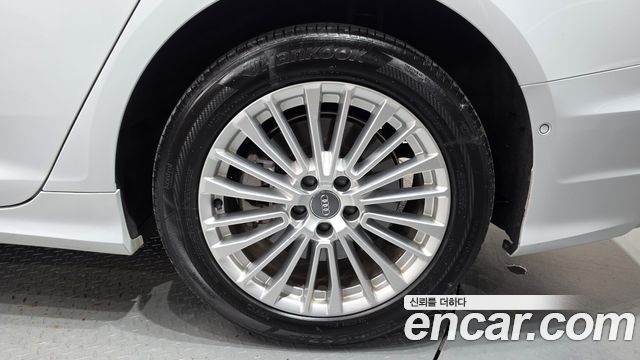 Audi A6 (C8) 45 TFSI Quattro Premium 2021 — фото 21
