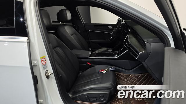 Audi A6 (C8) 45 TFSI Quattro Premium 2021 — фото 26
