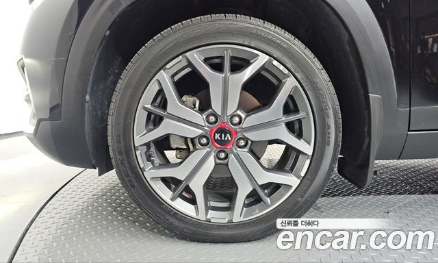 Kia Seltos Diesel 1.6 2WD Signature 2021 — фото 5