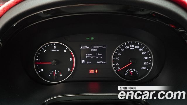 Kia Seltos Diesel 1.6 2WD Signature 2021 — фото 8