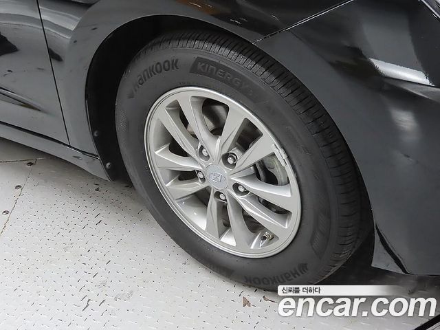 Hyundai Avante (AD) 1.6 Smart Choice 2020 — фото 5