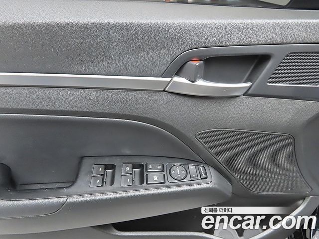 Hyundai Avante (AD) 1.6 Smart Choice 2020 — фото 15