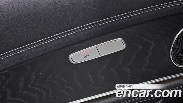 Mercedes-Benz E-Class (W213) E220d 4MATIC AMG Line 2021 — фото 30