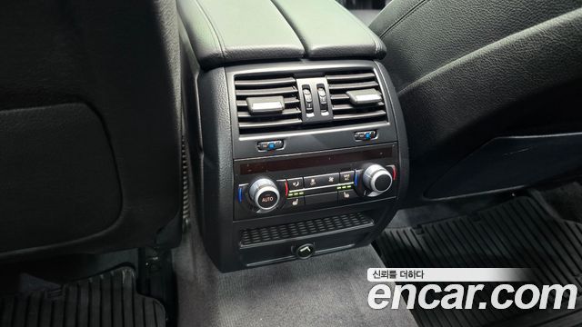 BMW 5 Series (F10) 528i xDrive Luxury 2014 — фото 17