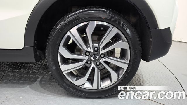 KG Mobility (SsangYong) Very New Tivoli Gasoline 1.5 2WD V5 2020 — фото 21