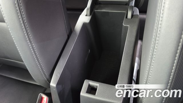 KG Mobility (SsangYong) Very New Tivoli Gasoline 1.5 2WD V5 2020 — фото 29