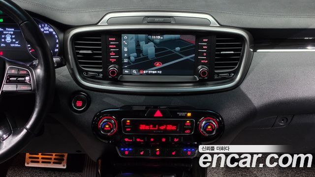 Kia Sorento Diesel 2.0 2WD Prestige 2019 — фото 15