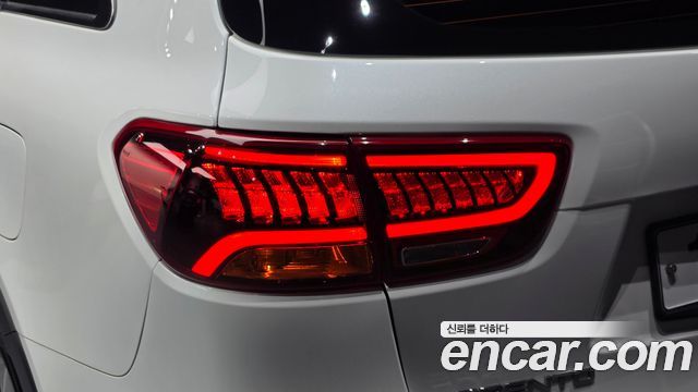 Kia Sorento Diesel 2.0 2WD Prestige 2019 — фото 23