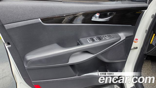 Kia Sorento Diesel 2.0 2WD Prestige 2019 — фото 24