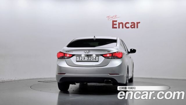 Hyundai Avante 1.6 GDi Modern Standard 2014 — фото 4