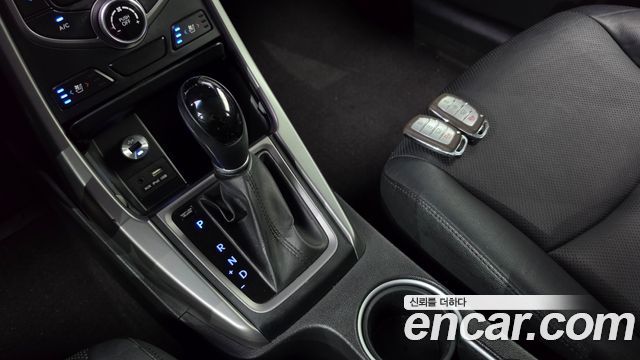 Hyundai Avante 1.6 GDi Modern Standard 2014 — фото 9