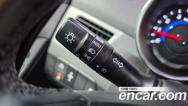 Hyundai Avante 1.6 GDi Modern Standard 2014 — фото 20