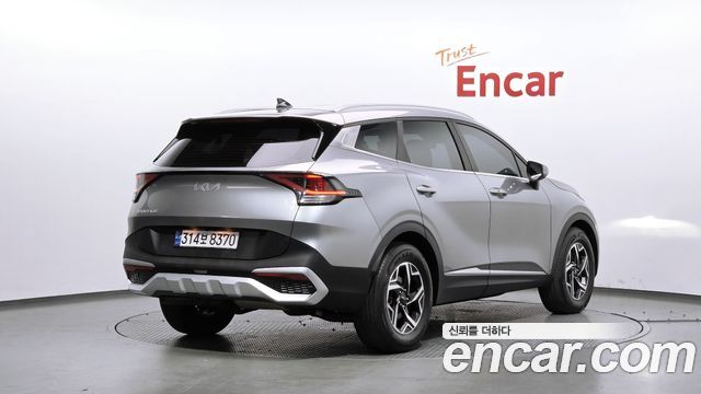 Kia Sportage (V) Diesel 2.0 2WD Prestige 2022 — фото 2