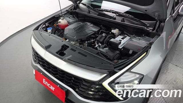 Kia Sportage (V) Diesel 2.0 2WD Prestige 2022 — фото 6