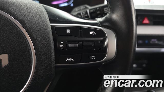Kia Sportage (V) Diesel 2.0 2WD Prestige 2022 — фото 17