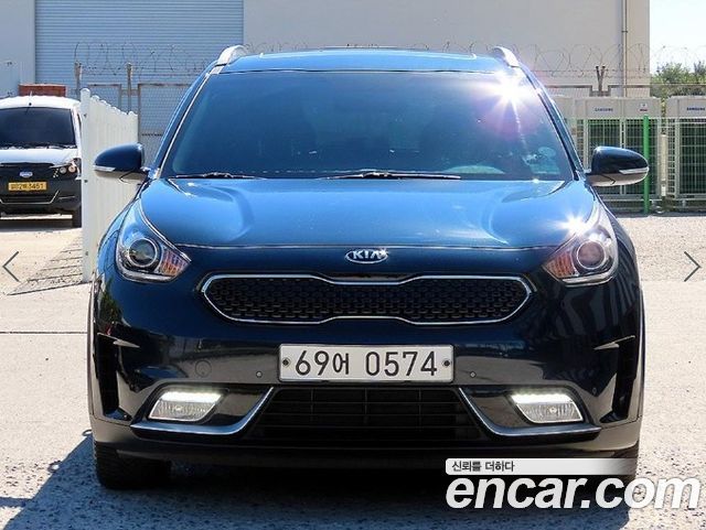 Kia Niro Noblesse 2017 — фото 24