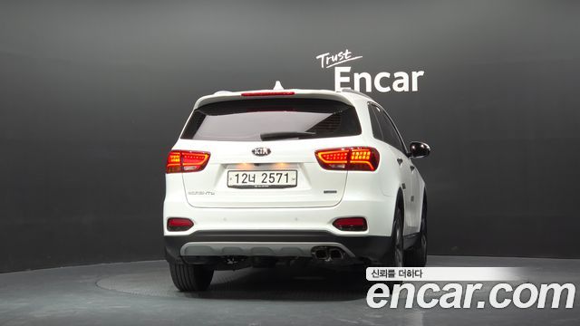 Kia Sorento Diesel 2.0 2WD Noblesse 2019 — фото 4