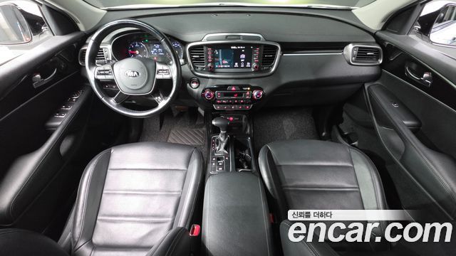 Kia Sorento Diesel 2.0 2WD Noblesse 2019 — фото 7