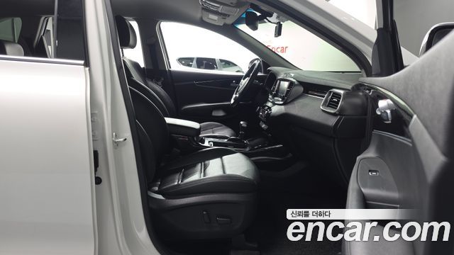 Kia Sorento Diesel 2.0 2WD Noblesse 2019 — фото 11