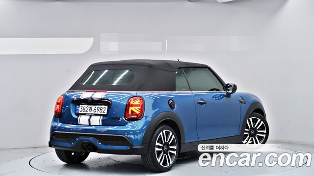 MINI Cooper S Convertible Classic Third Generation 2024 — фото 2