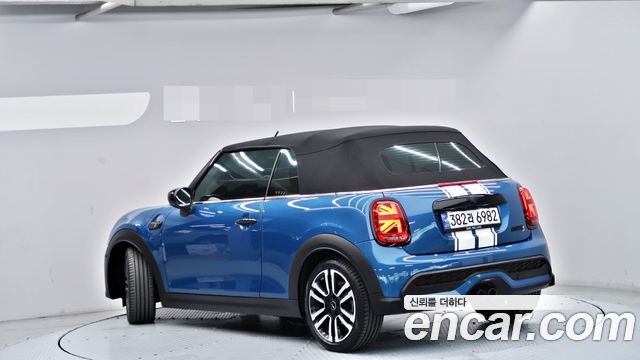 MINI Cooper S Convertible Classic Third Generation 2024 — фото 4