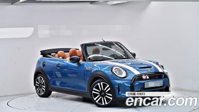 MINI Cooper S Convertible Classic Third Generation 2024 — фото 17