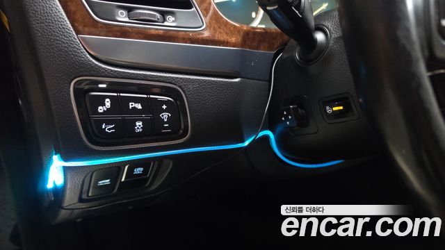 Hyundai Equus (New) VS380 Prestige 2014 — фото 16