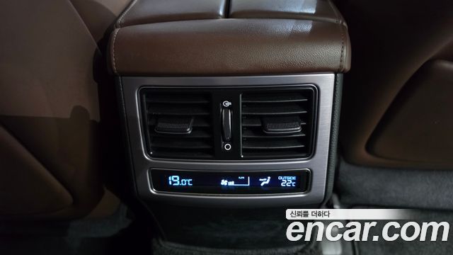 Hyundai Equus (New) VS380 Prestige 2014 — фото 27