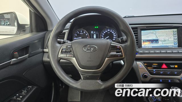 Hyundai Avante (AD) 1.6 GDI Value Plus 2018 — фото 13