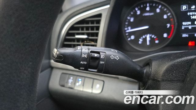 Hyundai Avante (AD) 1.6 GDI Value Plus 2018 — фото 30
