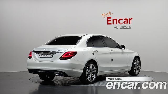 Mercedes-Benz C-Class (W205) C220 d 4MATIC 2020 — фото 2