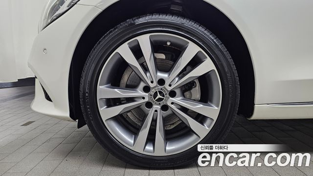 Mercedes-Benz C-Class (W205) C220 d 4MATIC 2020 — фото 5