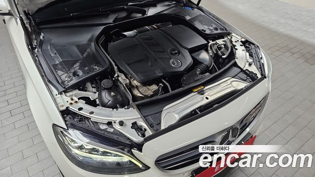 Mercedes-Benz C-Class (W205) C220 d 4MATIC 2020 — фото 6