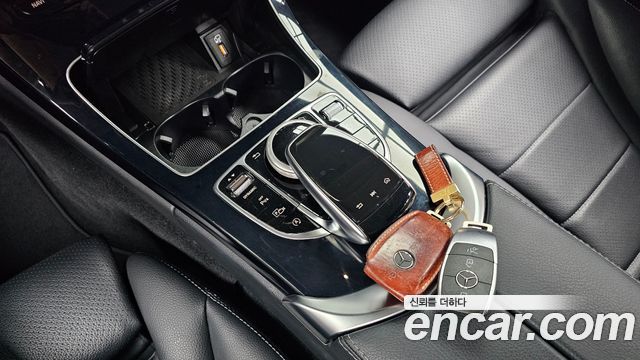 Mercedes-Benz C-Class (W205) C220 d 4MATIC 2020 — фото 17