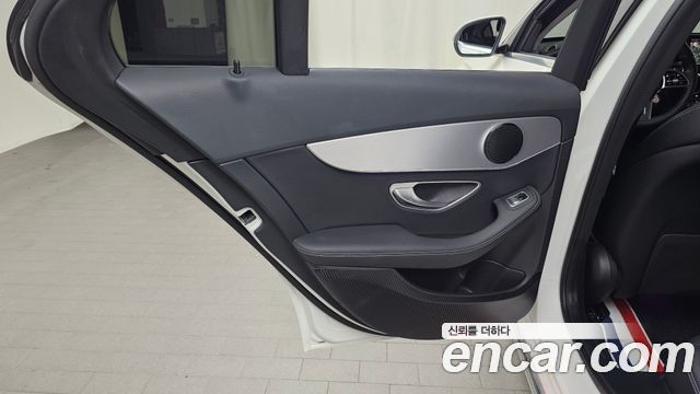 Mercedes-Benz C-Class (W205) C220 d 4MATIC 2020 — фото 25