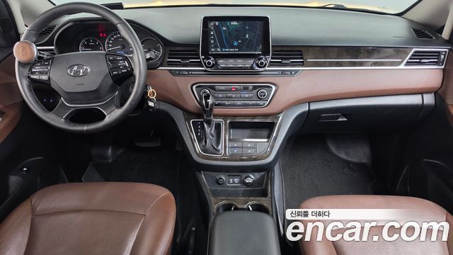 Hyundai Grand Starex Urban 9-Seater Exclusive 2019 — фото 7