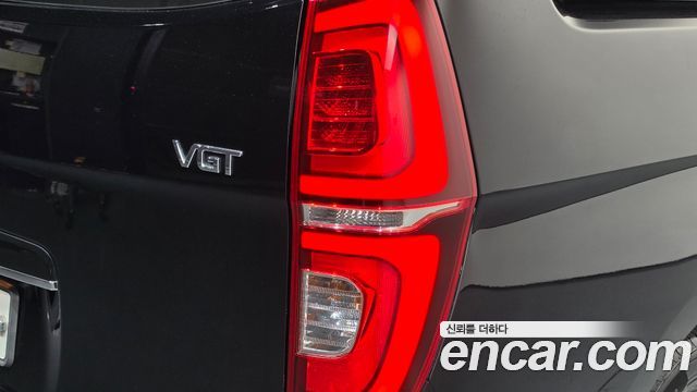 Hyundai Grand Starex Urban 9-Seater Exclusive 2019 — фото 23