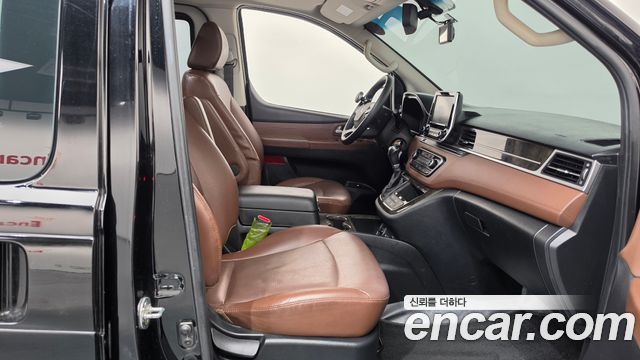 Hyundai Grand Starex Urban 9-Seater Exclusive 2019 — фото 26
