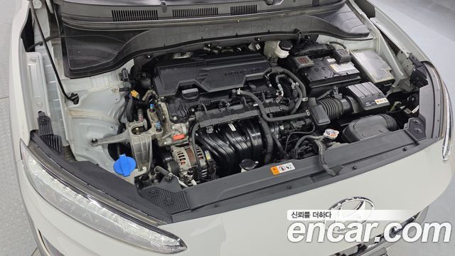 Hyundai Kona Gasoline 2.0 2WD Modern 2021 — фото 6