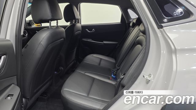 Hyundai Kona Gasoline 2.0 2WD Modern 2021 — фото 12