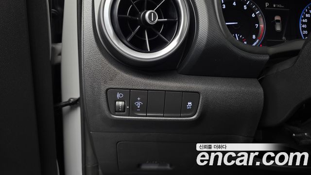 Hyundai Kona Gasoline 2.0 2WD Modern 2021 — фото 19