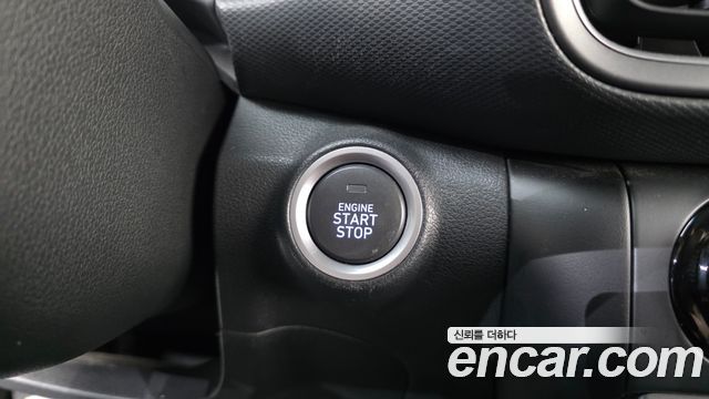 Hyundai Kona Gasoline 2.0 2WD Modern 2021 — фото 31