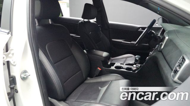 Kia Sportage The Bold Gasoline Prestige 2020 — фото 26