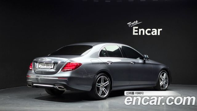 Mercedes-Benz E-Class (W213) E300 AMG Line 2019 — фото 2