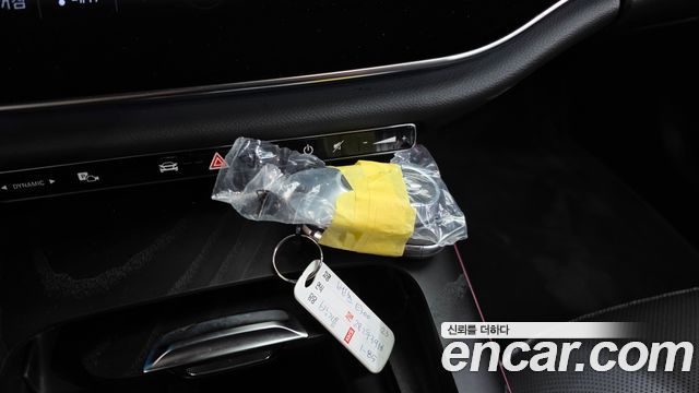 Mercedes-Benz E-Class (W214) E300 4MATIC AMG Line 2025 — фото 15